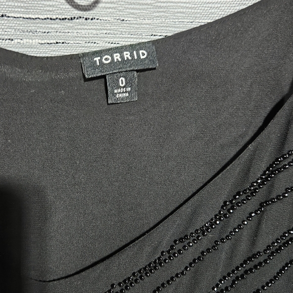 Torrid chiffon tank size 0 - Picture 4 of 4